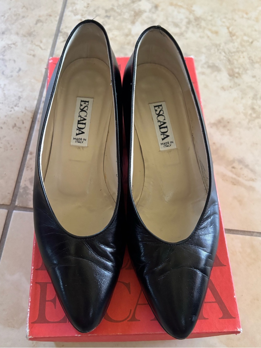 Vintage 1980-1990’s Escada black leather pumps